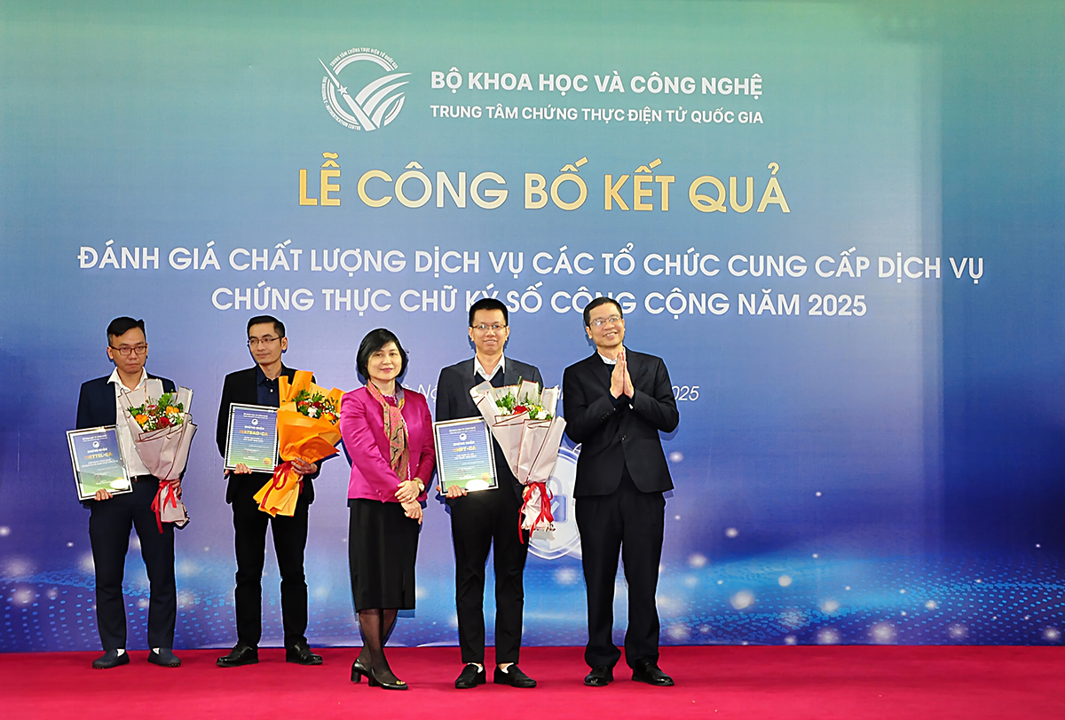 3 năm liên tiếp VNPT được công nhận là đơn vị cung cấp dịch vụ chữ ký số chất lượng tốt nhất